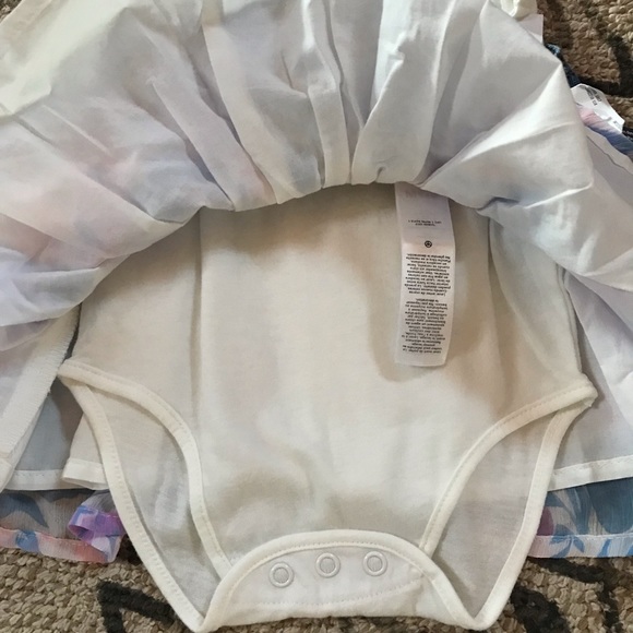 Oshkosh spring dress - Picture 3 of 3